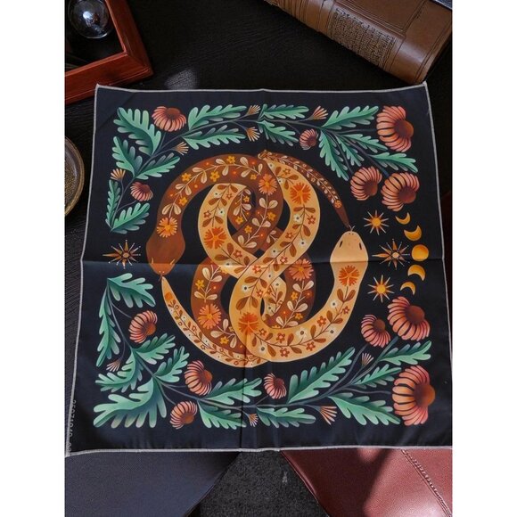 Bohemian Snake & Botanical Tarot Cloth 19" Square - Picture 9 of 10